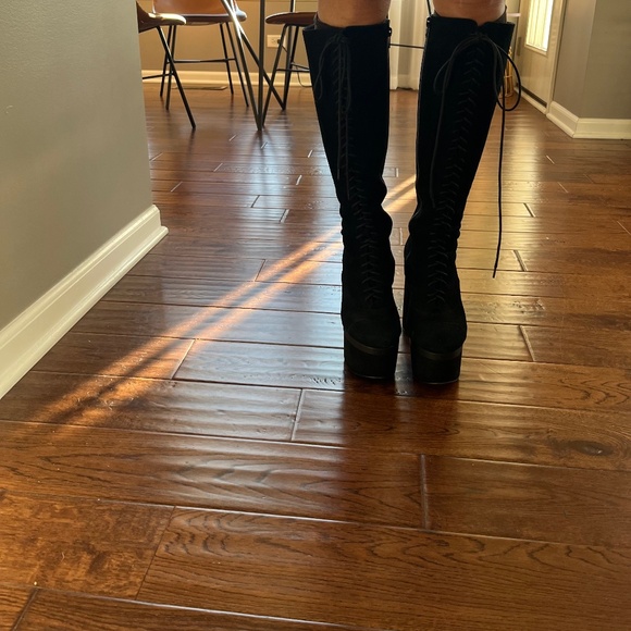 Shellys London Black platform lace up boots, faux suede - Picture 8 of 11